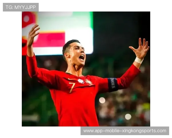 C罗敢做别人不敢做的动作:超越极限,成就传奇 C罗敢做别人不敢做的动作:超越极限,成就传奇