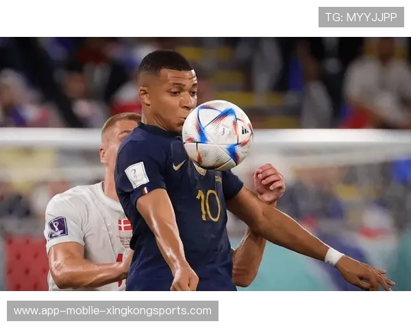 姆巴佩挑射穿过防线建功,巴黎稳定拿下 姆巴佩挑射穿过防线建功,巴黎稳定拿下