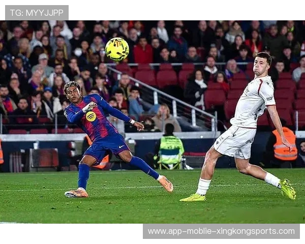 巴萨罗卡中场推进后突然爆射得分惊艳全场——一场关于专注与爆发力的软文